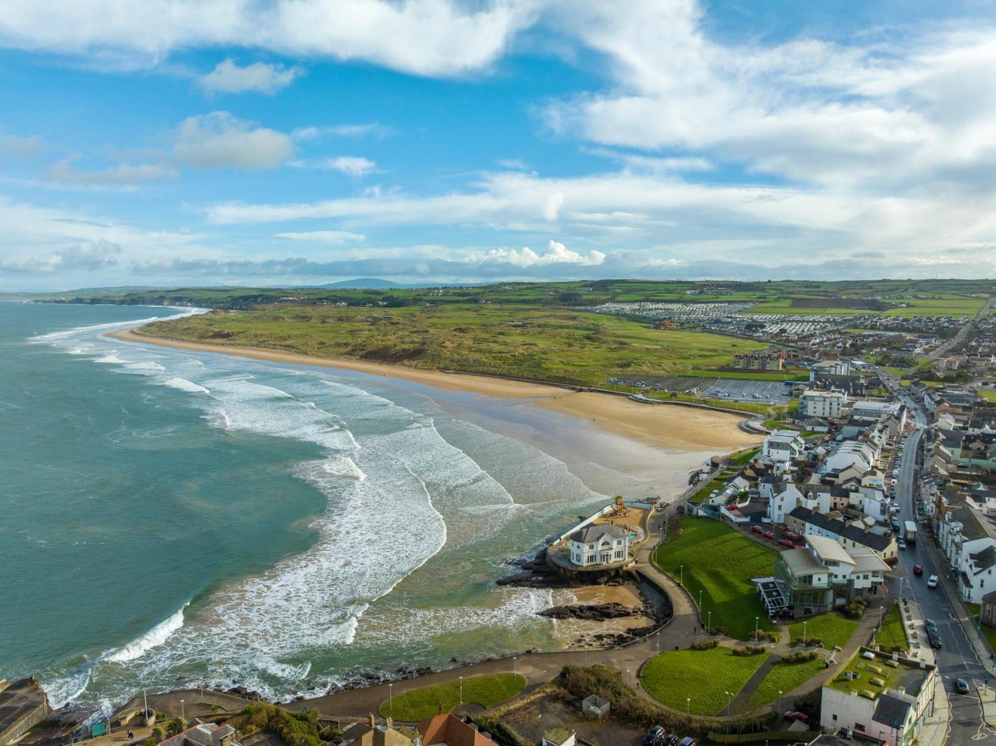 55 North Apartments Portrush Eksteriør bilde